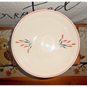 UNIVERSAL POTTERIES CAMBRIDGE OHIO CATTAIL 9.5" SERVING BOWL ORANGE RED CAT TAIL